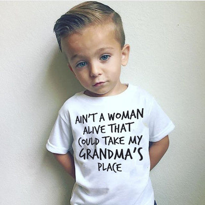 Ain't A Woman Alive That Could Take My Mama's Place T-Shirt